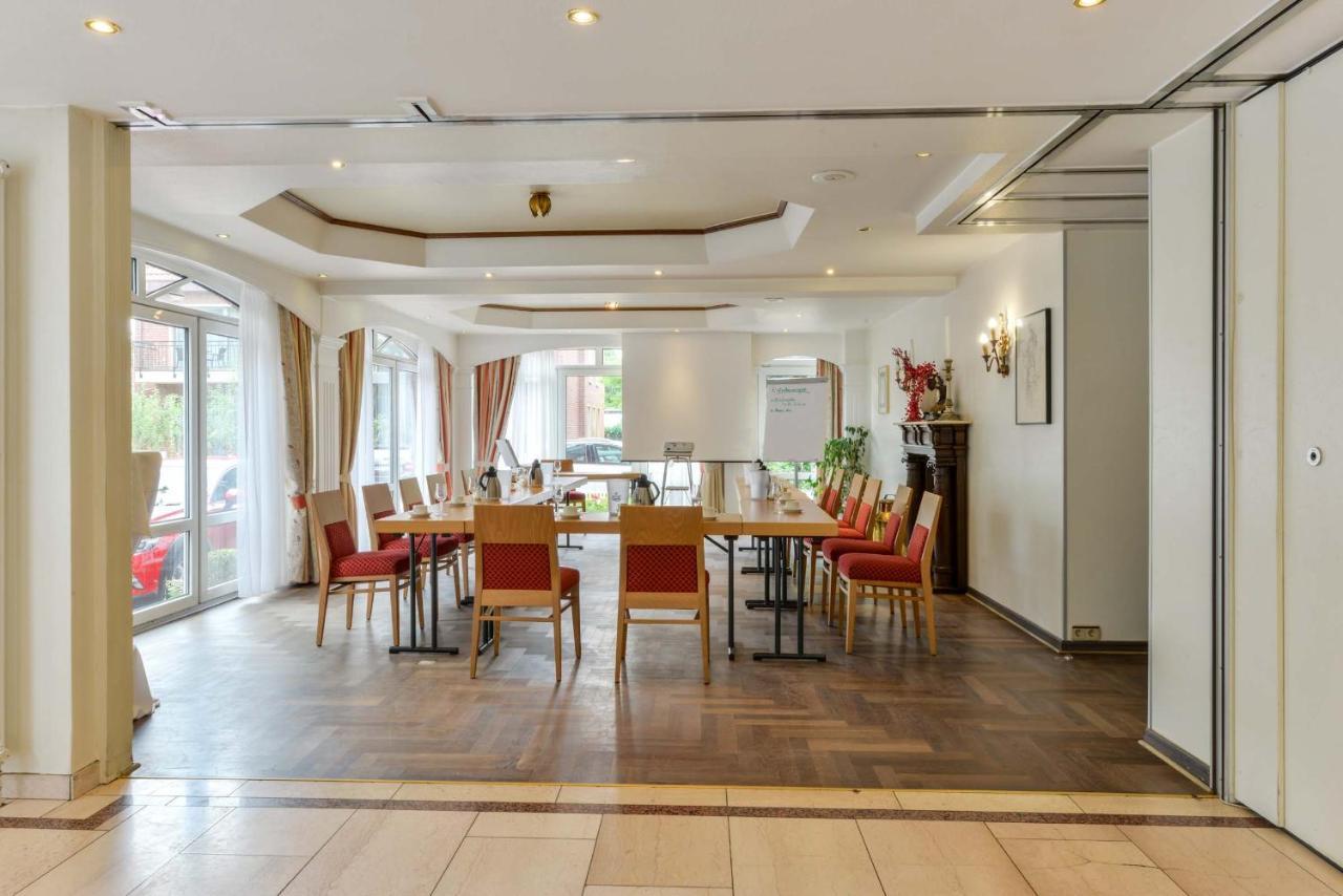 Hotel Poeker Меппен Экстерьер фото